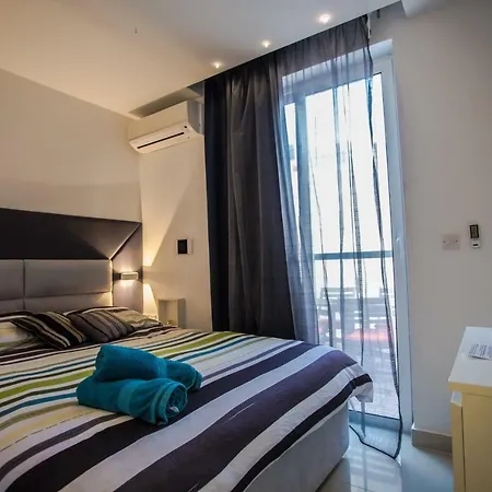 Maison Blu - Contemporary Urban Living * Sliema