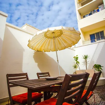 Apartment Maison Blu - Contemporary Urban Living
